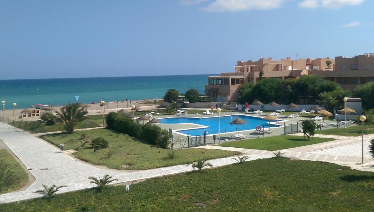 Apartment Casa Baja Preciosa Con Jardin Privado En Primera Linea Naturista!
