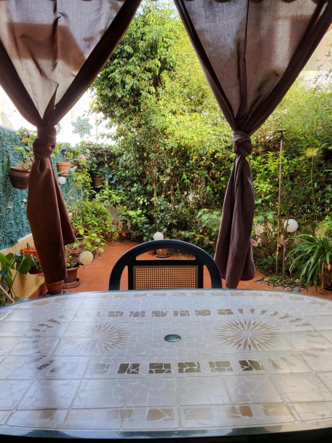 Casa Baja Preciosa Con Jardin Privado En Primera Linea Naturista! Apartment *