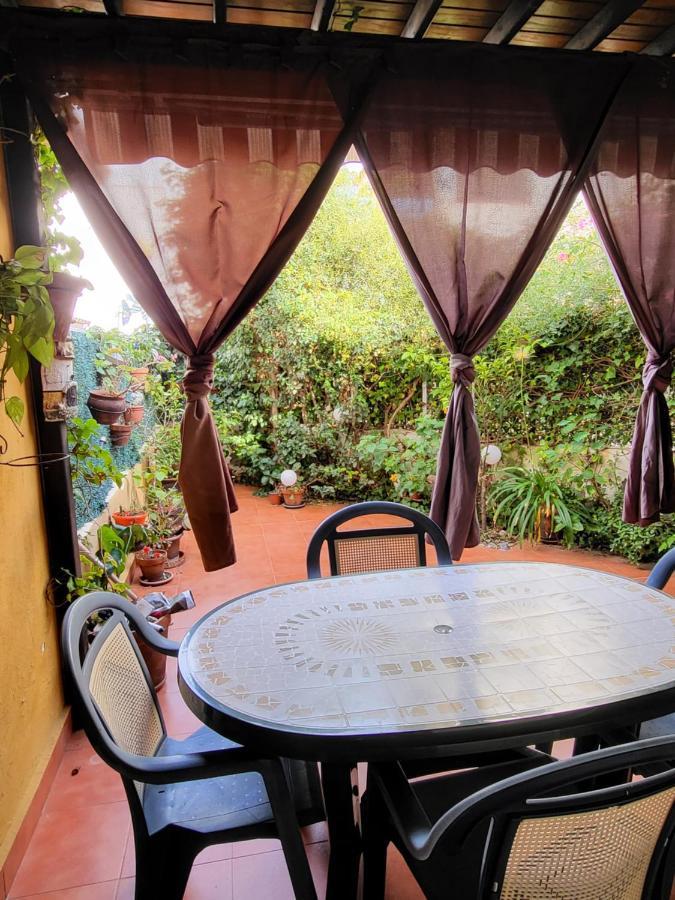 Casa Baja Preciosa Con Jardin Privado En Primera Linea Naturista! * Vera