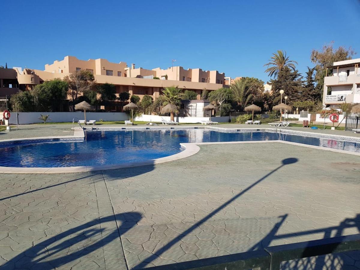 Casa Baja Preciosa Con Jardin Privado En Primera Linea Naturista! Vera