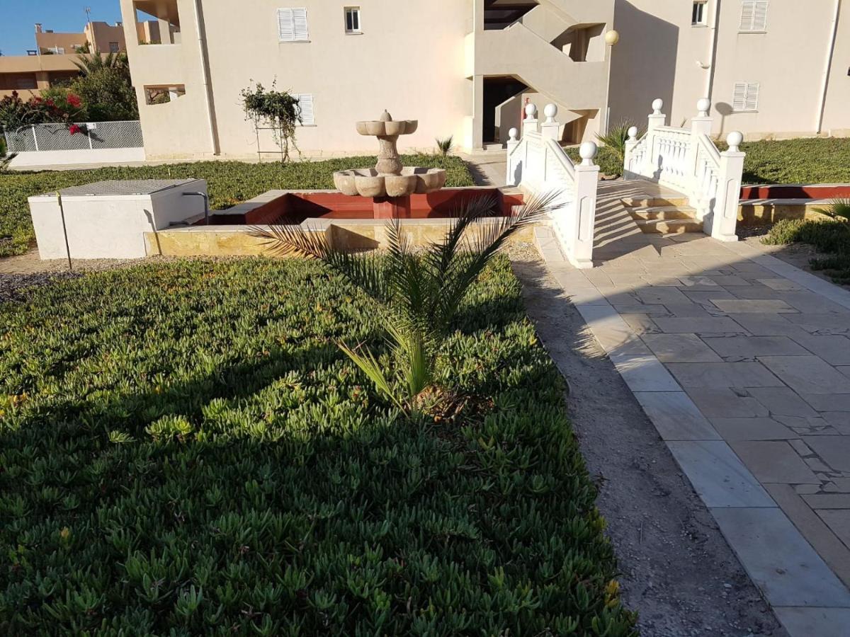 Casa Baja Preciosa Con Jardin Privado En Primera Linea Naturista! Apartment *