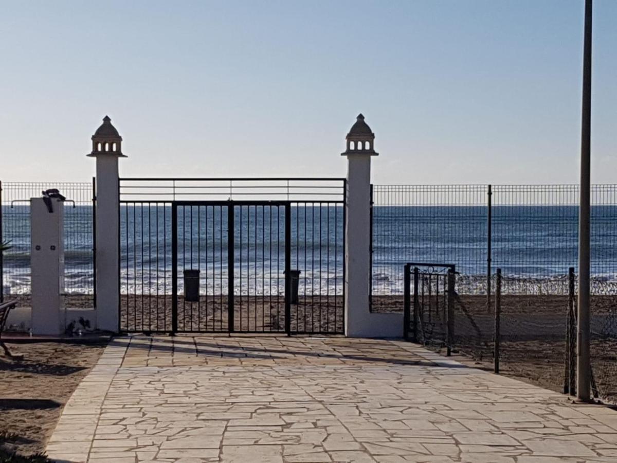 Casa Baja Preciosa Con Jardin Privado En Primera Linea Naturista! Apartment